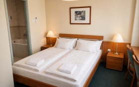 Világos Hotel Balatonvilágos